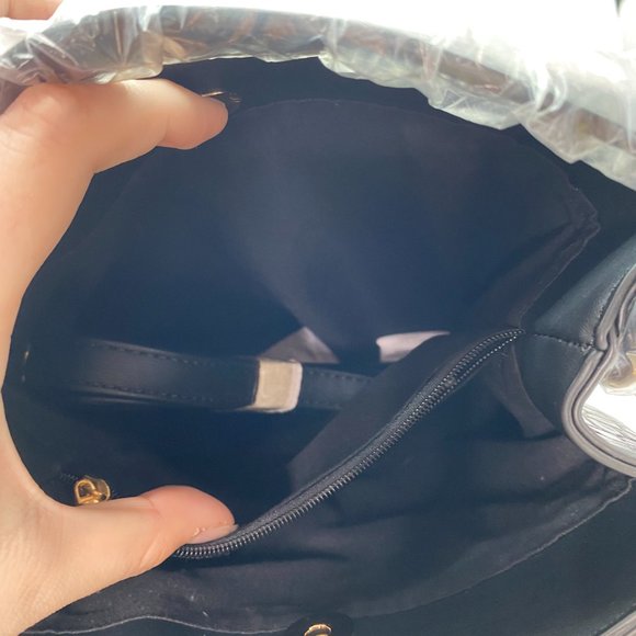 NWT AOTA Black Vegan Crocodile Handbag/Crossbody Purse - Picture 13 of 13